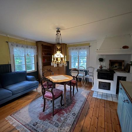 Dalastuga Med Tillgang Till Badplats Лександ Екстер'єр фото